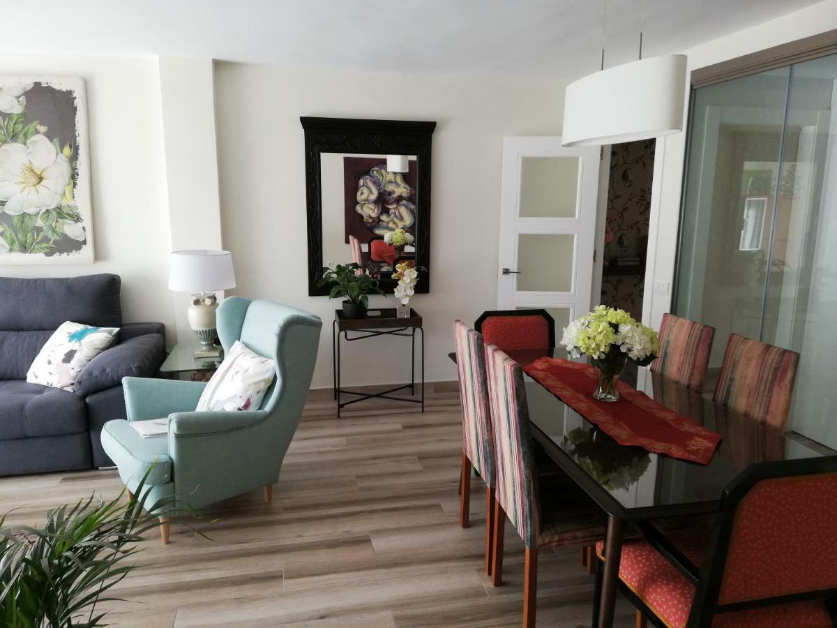Apartamento Aurora Малага Экстерьер фото