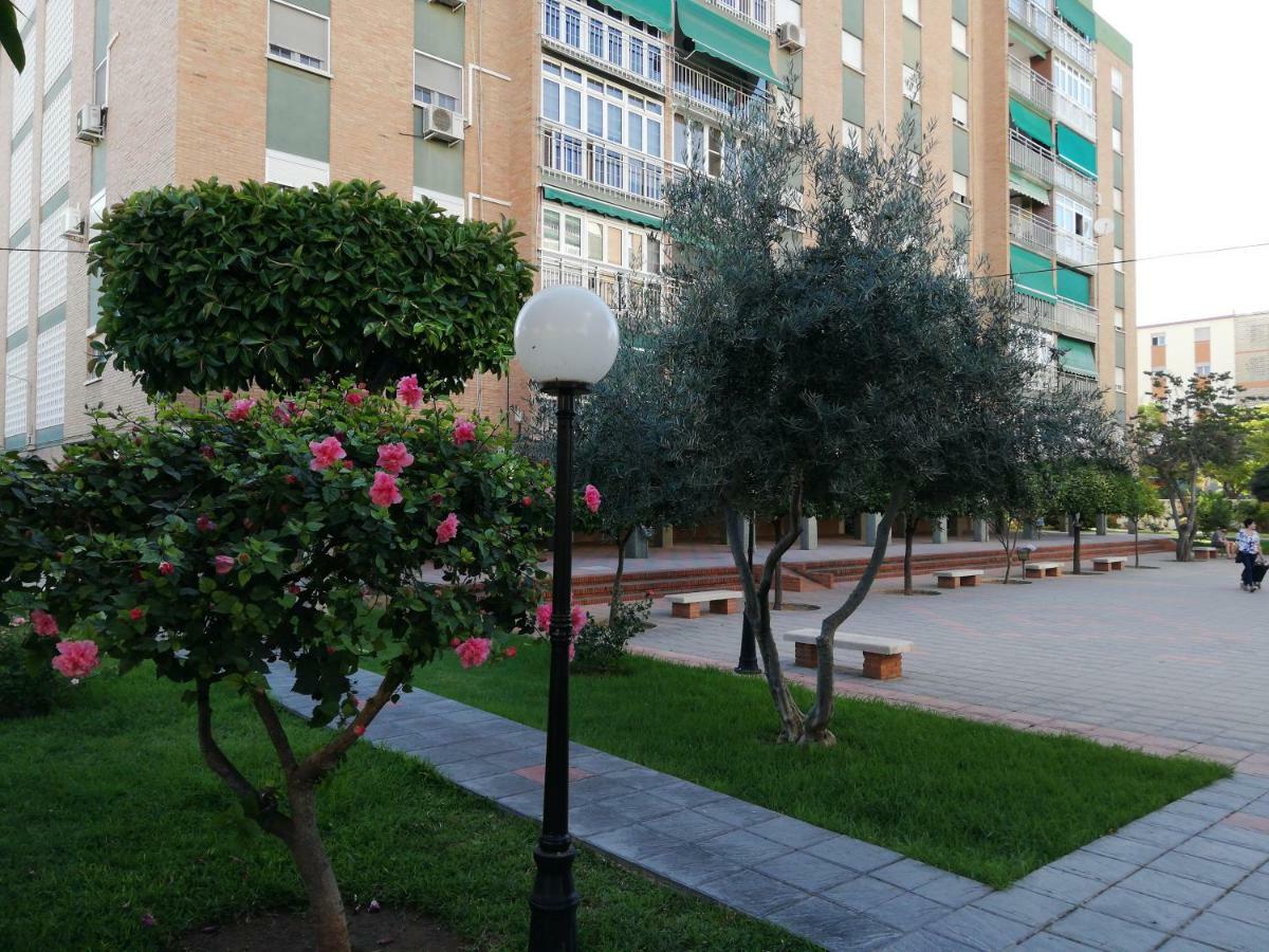 Apartamento Aurora Малага Экстерьер фото
